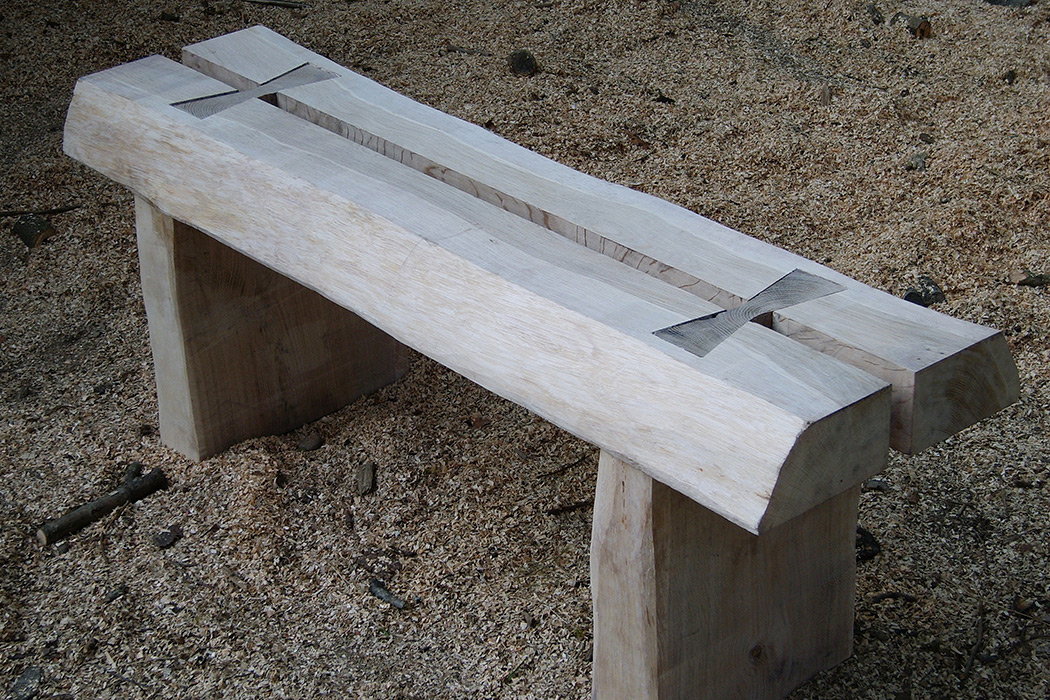 dovetail-bench